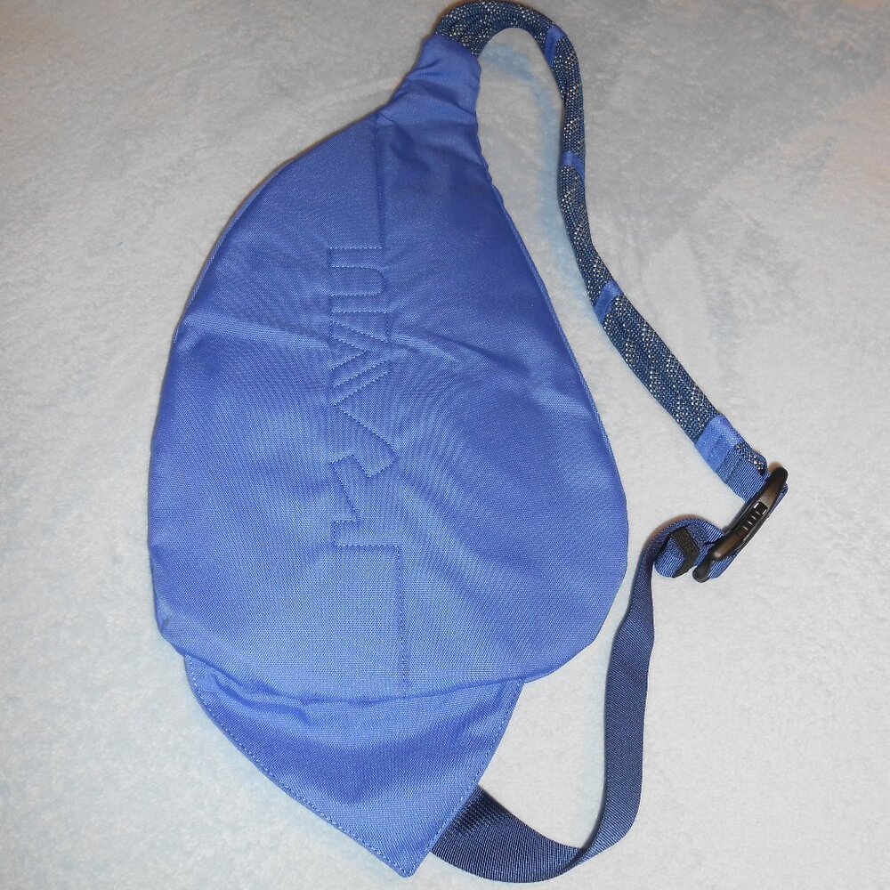 KAVU rope sling crossbody backpack bag - Picture 2 of 7